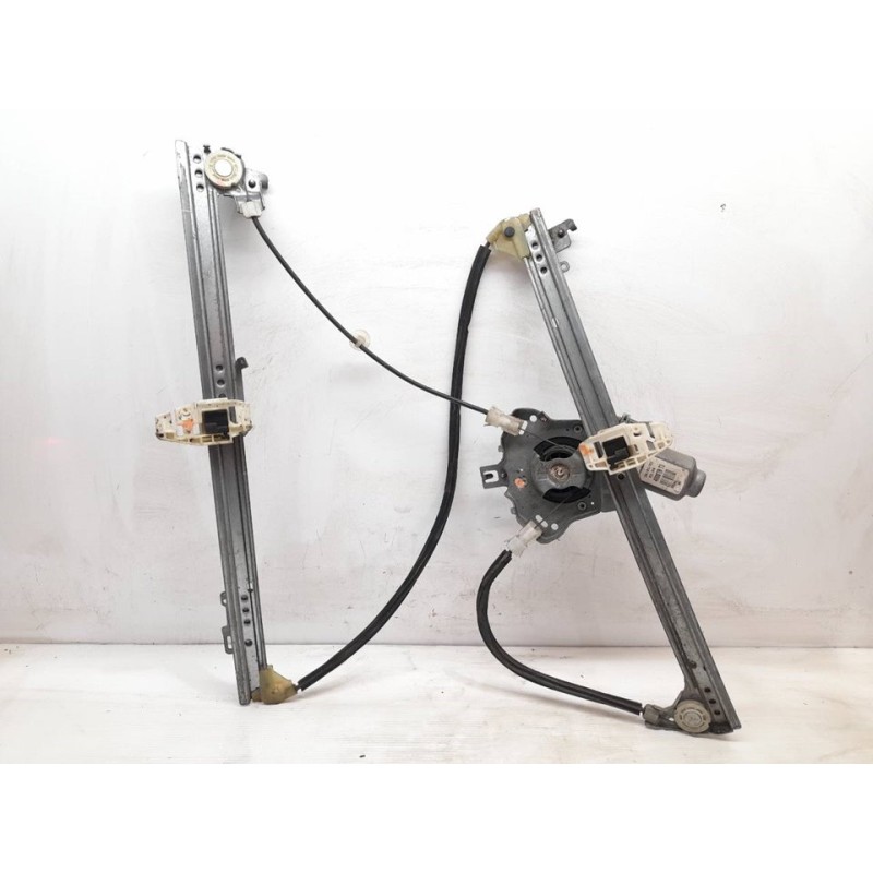 Recambio de elevalunas delantero derecho para citroën xsara berlina 1.4 hdi referencia OEM IAM 400679 - Gris 4