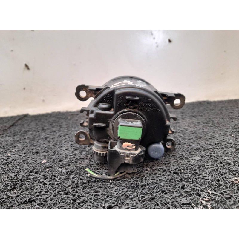 Recambio de faro antiniebla derecho para ford focus lim. (cb4) trend referencia OEM IAM 2N1115201AB  VALEO - Negro 2