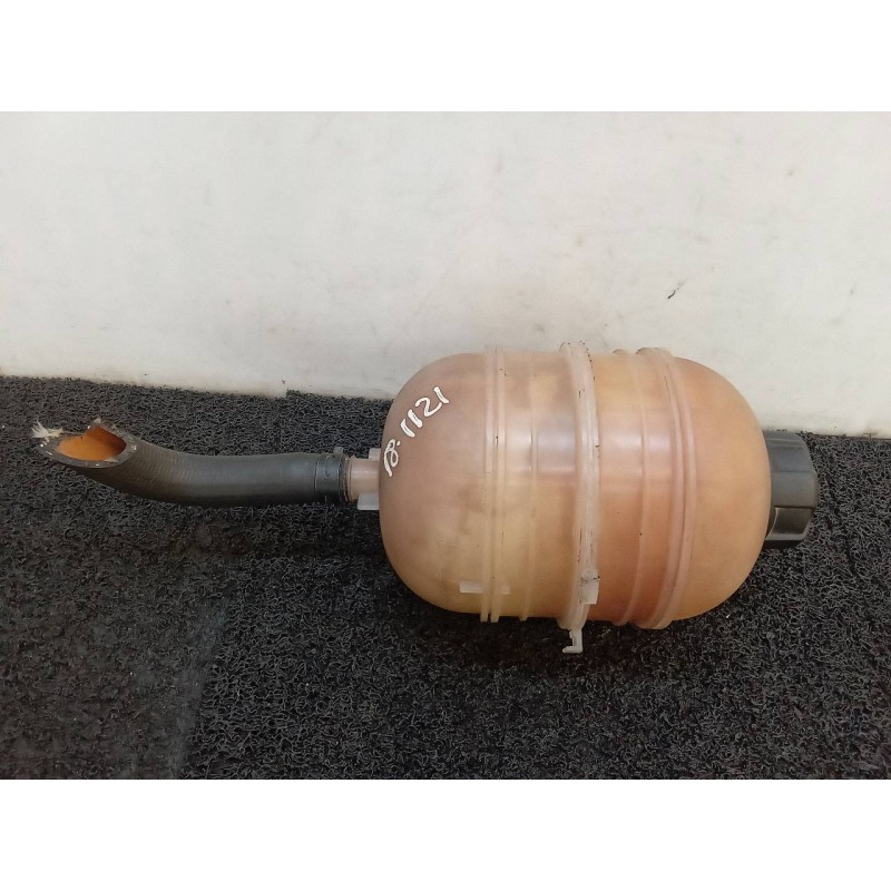 Recambio de deposito expansion para peugeot 206+ básico referencia OEM IAM 9647777280 - Blanco 2