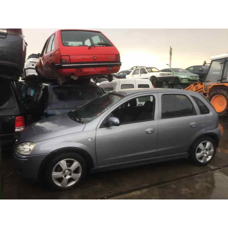 opel corsa c del año 2003