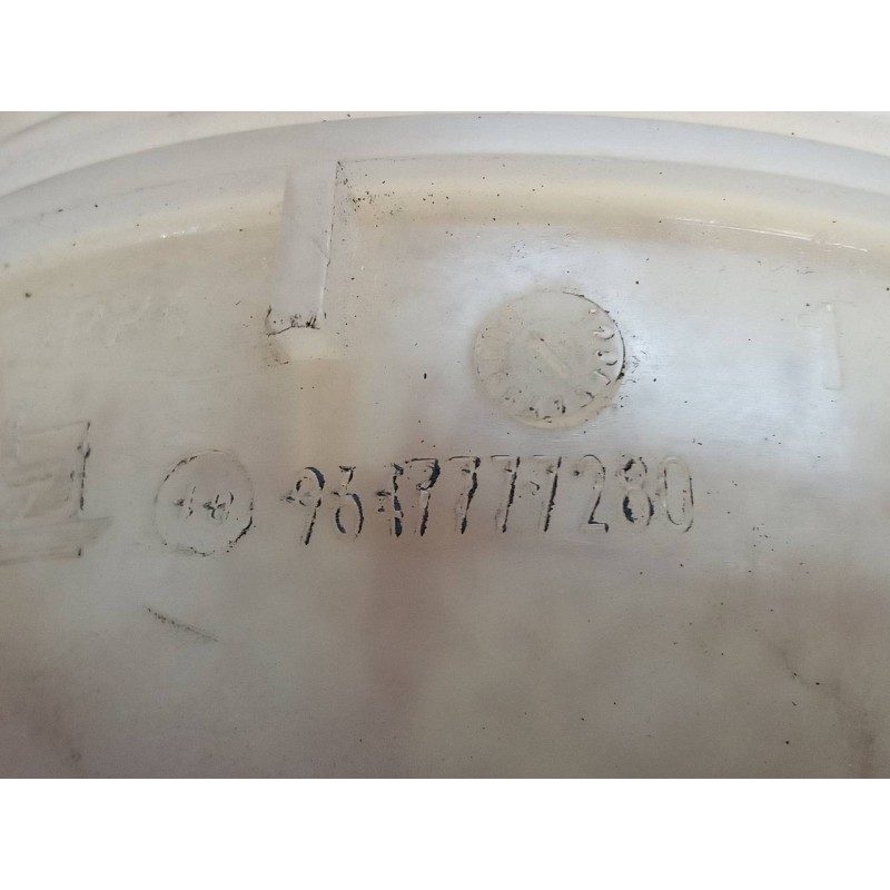 Recambio de deposito expansion para peugeot 206+ básico referencia OEM IAM 9647777280 - Blanco 3