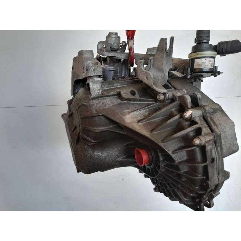 Recambio de caja cambios para opel astra j lim. sport referencia OEM IAM 55564375 0822680 GD0157811 - Rojo 4