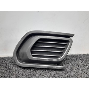 REJILLA PARAGOLPES DERECHA 263314595R 