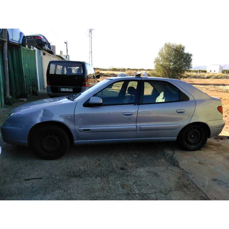 citroën xsara berlina del año 2004