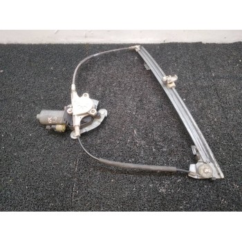 ELEVALUNAS DELANTERO DERECHO 0130821721 