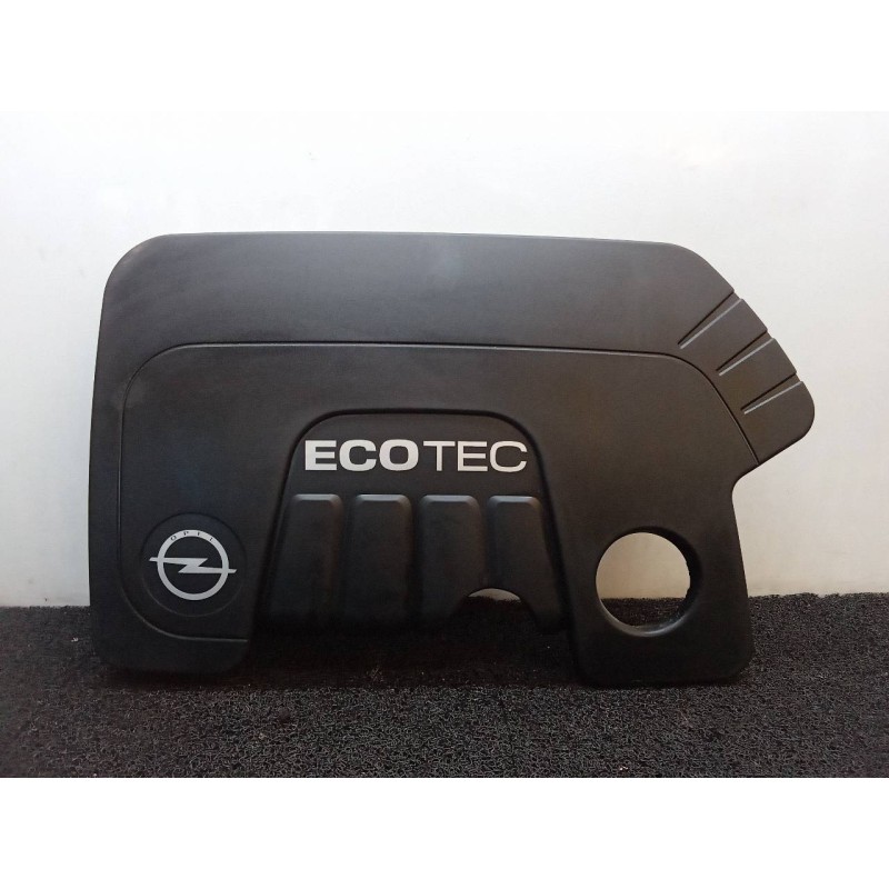 Recambio de tapa superior motor para opel astra j lim. excellence referencia OEM IAM   