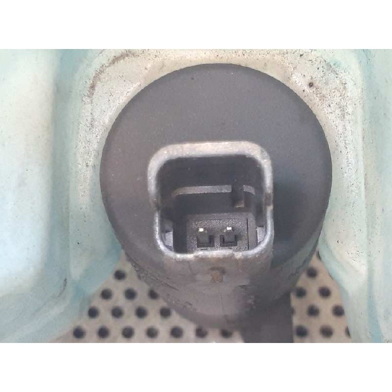 Recambio de deposito limpia para nissan interstar mod. 04 (x70) caja cerrada, l 1 h 2, techo referencia OEM IAM 8200146985 - Blanco 2