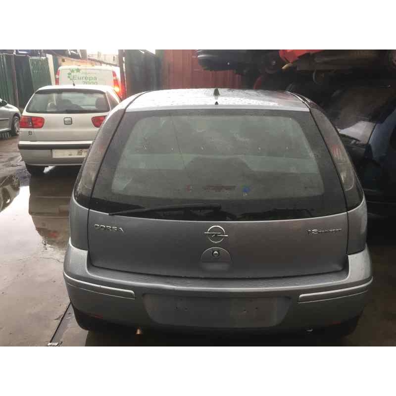 opel corsa c del año 2003