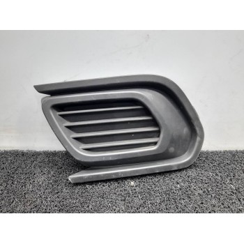 REJILLA PARAGOLPES IZQUIERDA 263368187R 