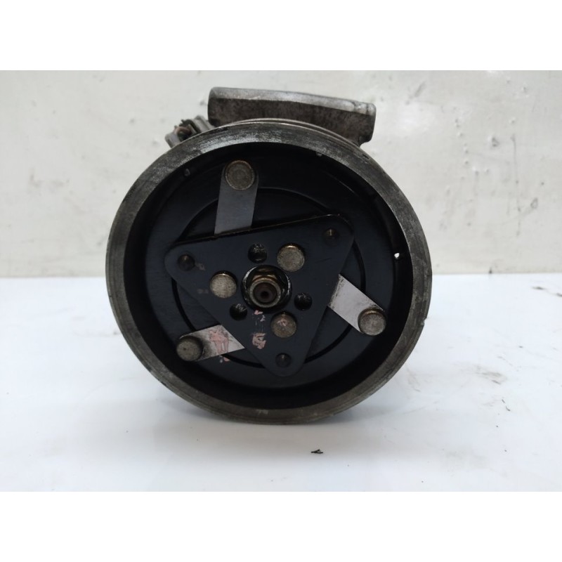 Recambio de compresor aire acondicionado para renault clio iii emotion referencia OEM IAM 8200600122 1452 SANDEN 2