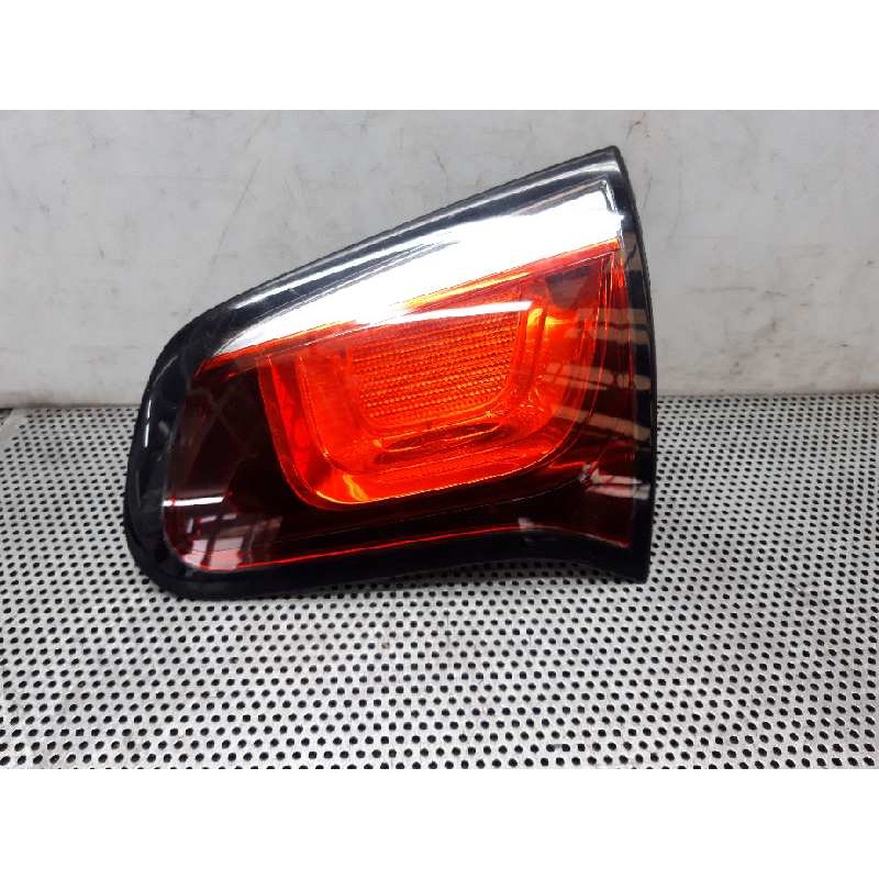 Recambio de piloto trasero derecho interior para citroën c3 attraction referencia OEM IAM 9803934280  