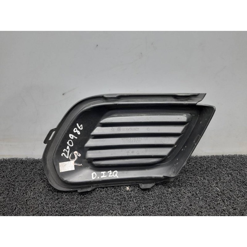 Recambio de rejilla paragolpes izquierda para dacia sandero laureate referencia OEM IAM 263368187R - Blanco 2
