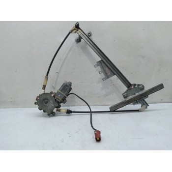 ELEVALUNAS DELANTERO DERECHO 467115 E366202001B 
