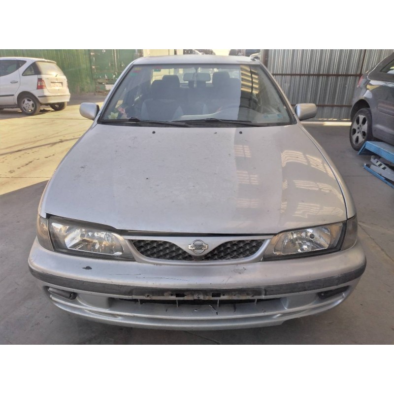 nissan almera (n15) del año 1999