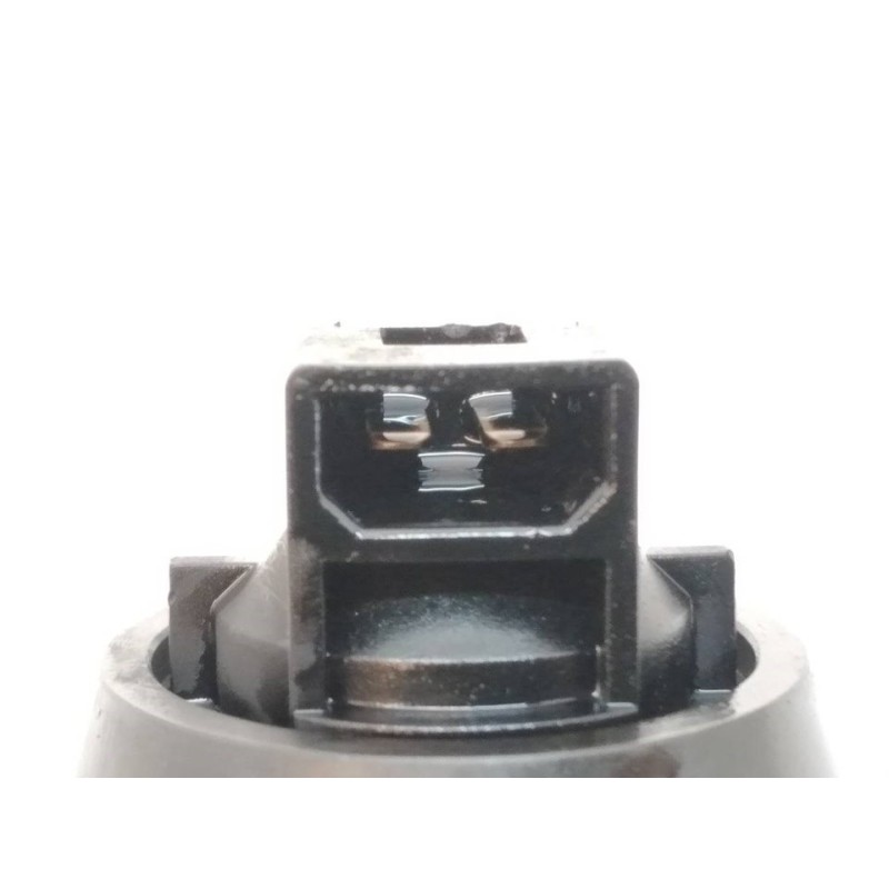 Recambio de inyector para volkswagen polo (9n1) trendline referencia OEM IAM 0414720035 - Negro 2
