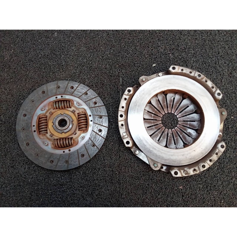 Recambio de kit embrague para kia rio 1.4 ex1 referencia OEM IAM HD140 HDC75 4
