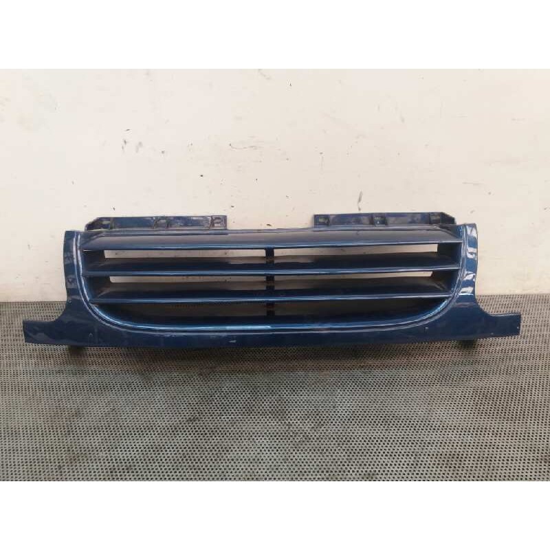 Recambio de rejilla delantera para tata safari 1.9 d referencia OEM IAM   