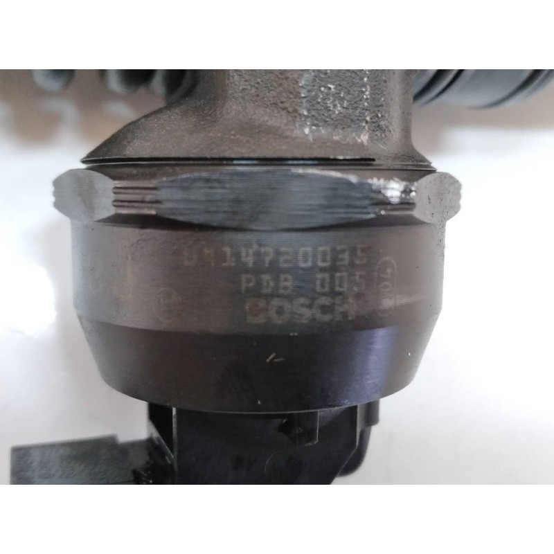 Recambio de inyector para volkswagen polo (9n1) trendline referencia OEM IAM 0414720035 - Negro 3