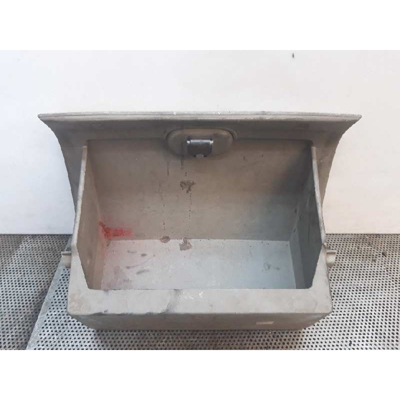 Recambio de guantera para nissan interstar mod. 04 (x70) caja cerrada, l 1 h 2, techo referencia OEM IAM - Blanco 2