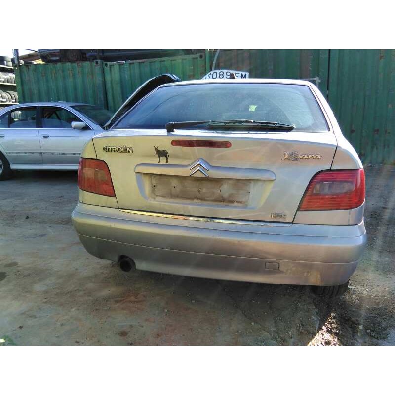 citroën xsara berlina del año 2004