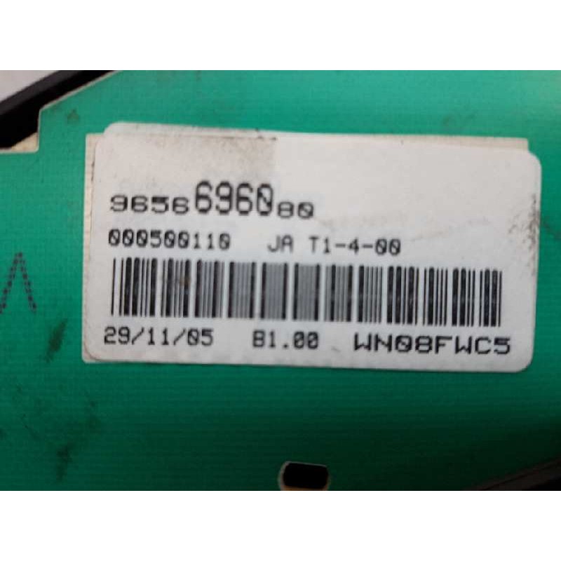 Recambio de cuadro instrumentos para peugeot 206 berlina xs clim referencia OEM IAM 9656696080 - Negro 3