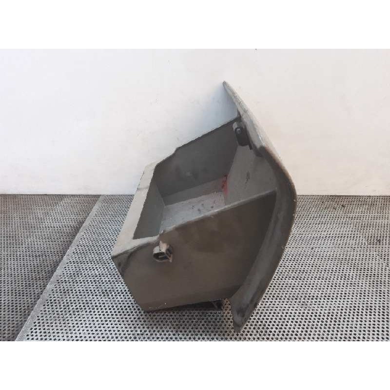 Recambio de guantera para nissan interstar mod. 04 (x70) caja cerrada, l 1 h 2, techo referencia OEM IAM - Blanco 3