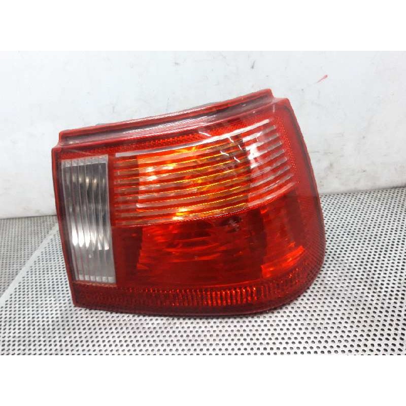 Recambio de piloto trasero derecho para seat ibiza (6k1) stella referencia OEM IAM   