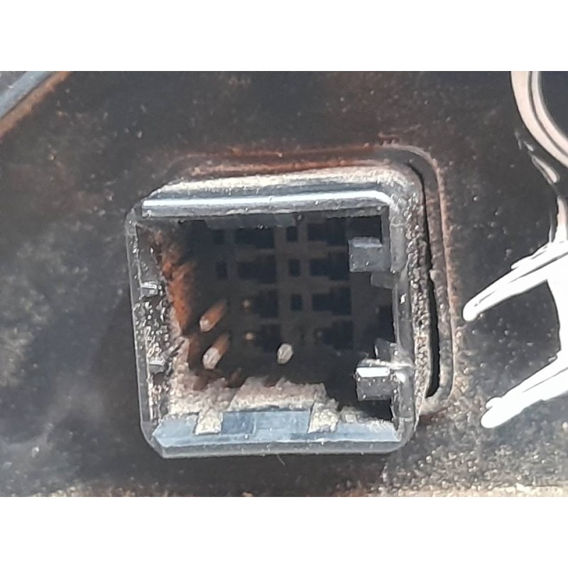 Recambio de retrovisor izquierdo para kia shuma ii 1.6 ls berlina portón referencia OEM IAM 2