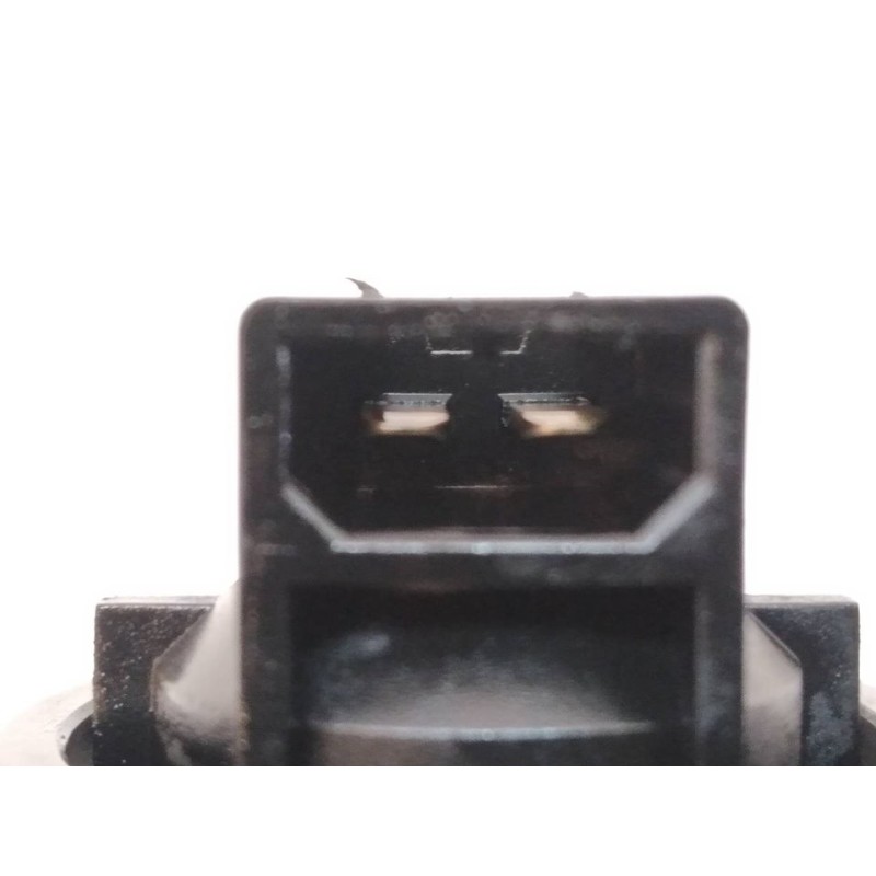 Recambio de inyector para volkswagen polo (9n1) trendline referencia OEM IAM 0414720035 - Negro 3