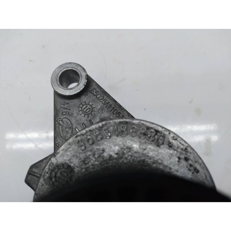 Recambio de tensor correa auxiliar para peugeot 207 confort referencia OEM IAM 9685486880 2