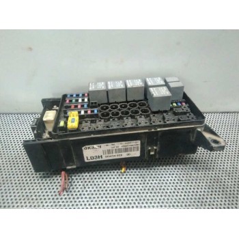 CAJA RELES / FUSIBLES 0K53H66760 10040531037 