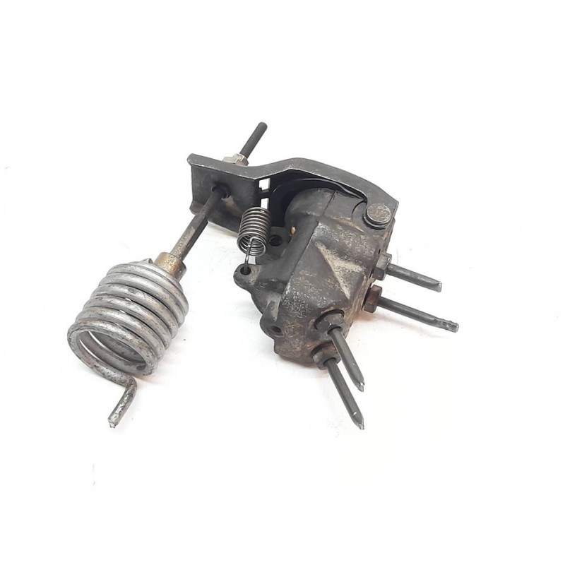 Recambio de repartidor de freno para volkswagen lt caja abierta (mod. 1997) lt 46 caja abierta referencia OEM IAM 4828188  BOSCH - Blanco 3