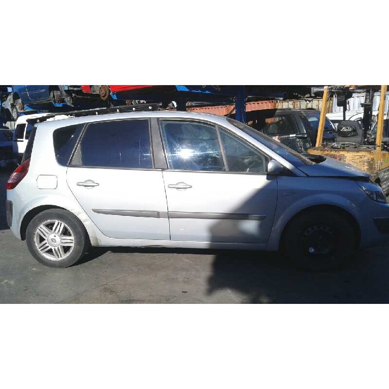 renault scenic ii del año 2003