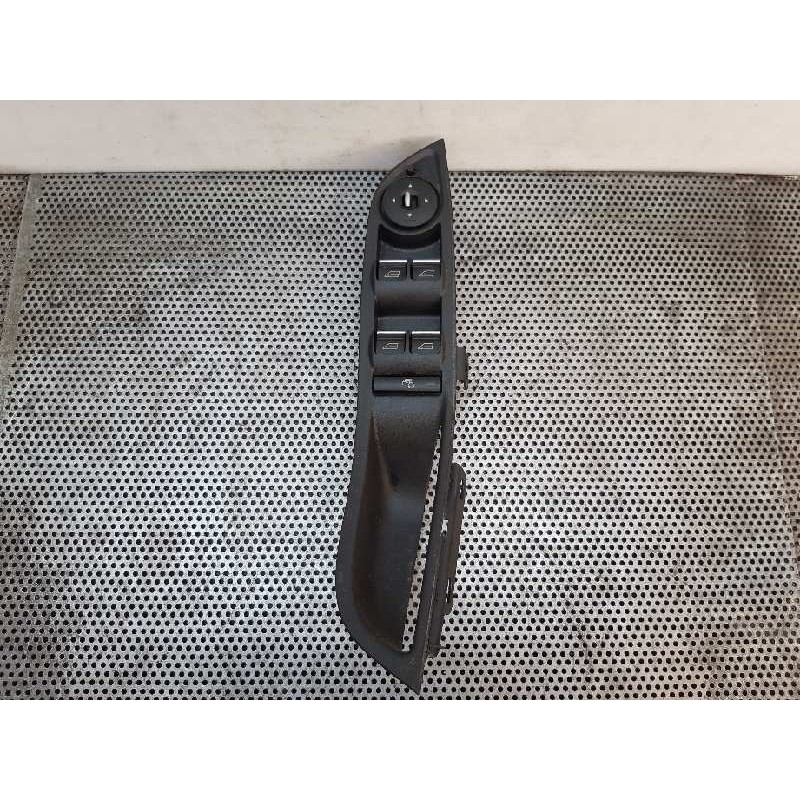 Recambio de mando elevalunas delantero izquierdo para ford focus turn. (cb8) trend referencia OEM IAM 3S010020920  