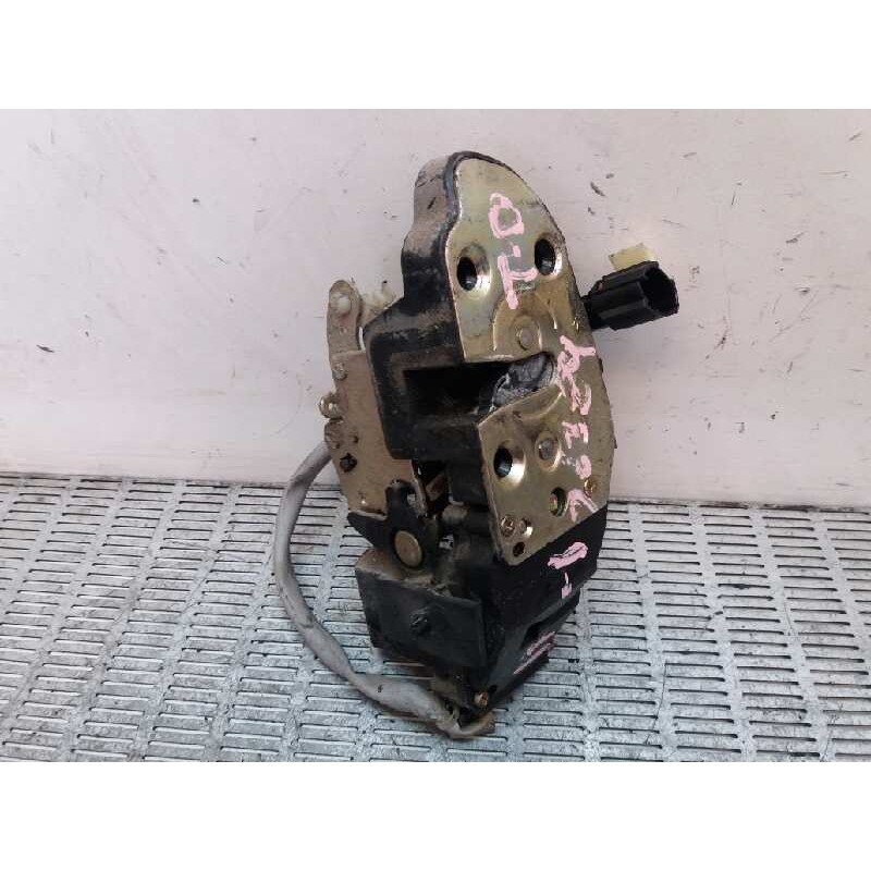 Recambio de cerradura puerta trasera derecha para kia shuma 1.5 referencia OEM IAM   