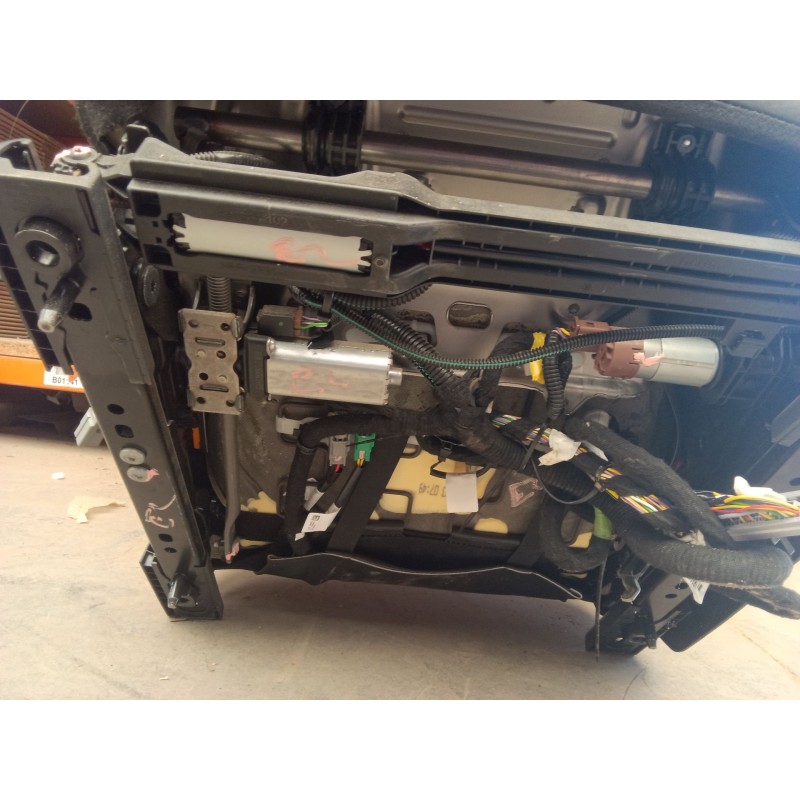 Recambio de asiento delantero izquierdo para tesla model y gran autonomia dual awd referencia OEM IAM - Blanco 4