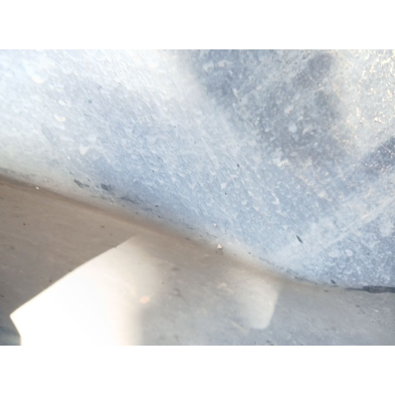 Recambio de paso rueda plastico delantero derecho para volkswagen polo (6r1) advance referencia OEM IAM - Blanco 2