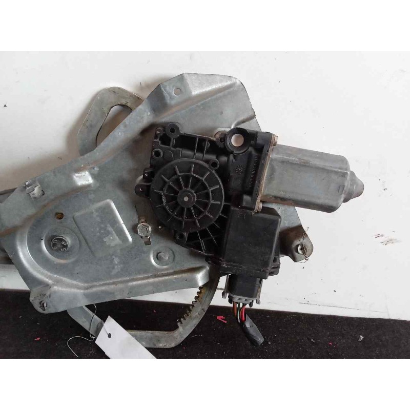 Recambio de elevalunas delantero izquierdo para opel omega b 2.5 turbodiesel (x 25 td / u 25 td / l93) referencia OEM IAM 193396 6