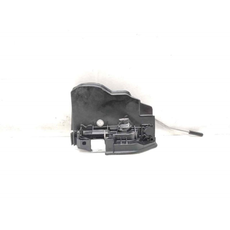 Recambio de cerradura puerta trasera izquierda para bmw serie 3 lim. (f30) 316d referencia OEM IAM 7229459  
