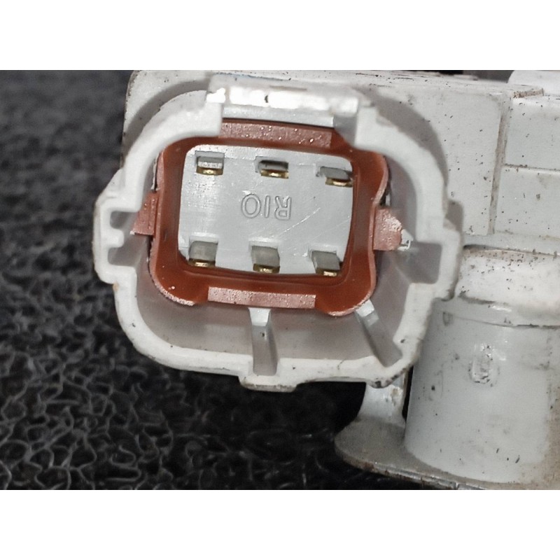 Recambio de cerradura puerta trasera derecha para nissan patrol gr (y61) comfort referencia OEM IAM 3