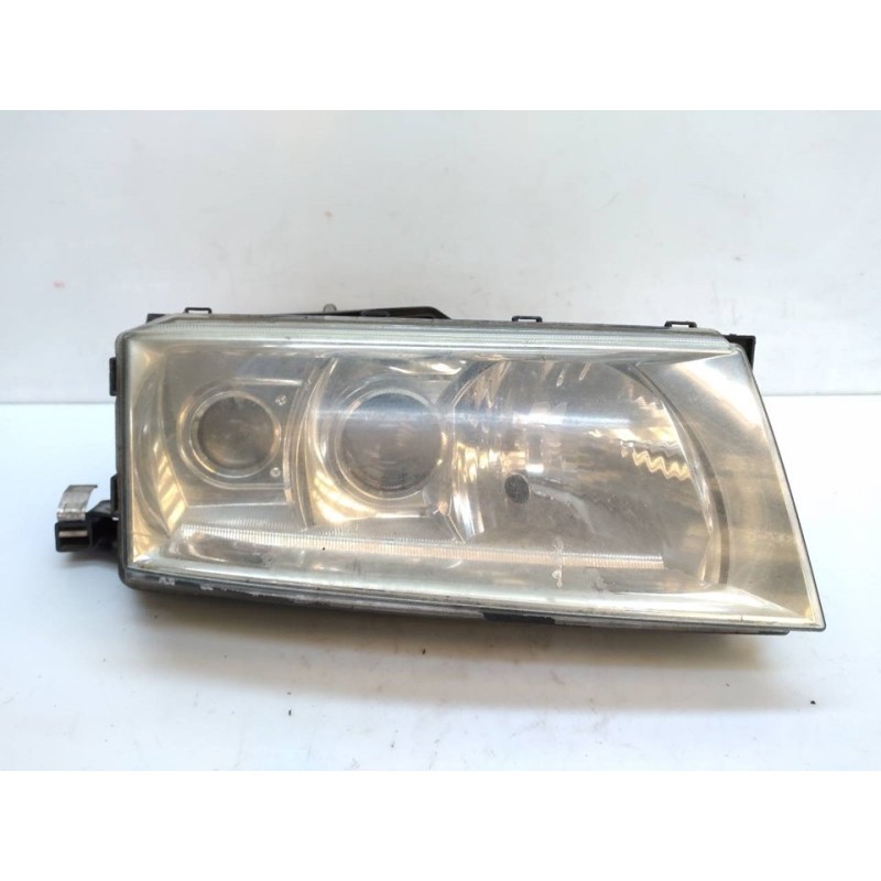 Recambio de faro derecho para skoda octavia berlina (1u2) laurin & klement referencia OEM IAM 1U0941651 1307329069 - Negro 3