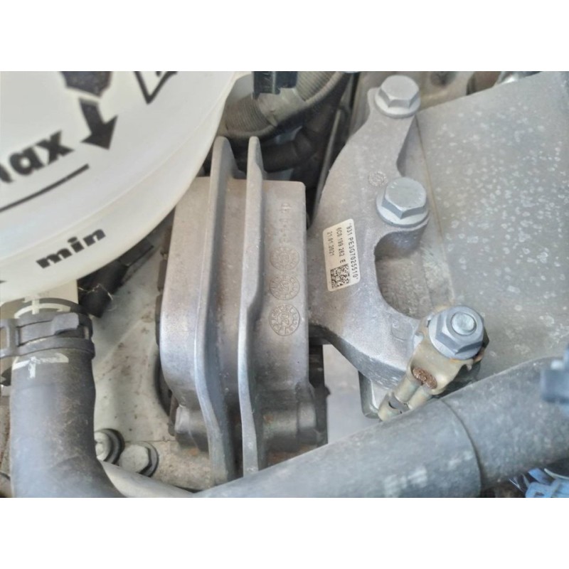 Recambio de soporte motor derecho para skoda fabia ambition plus referencia OEM IAM 6C0199262E  