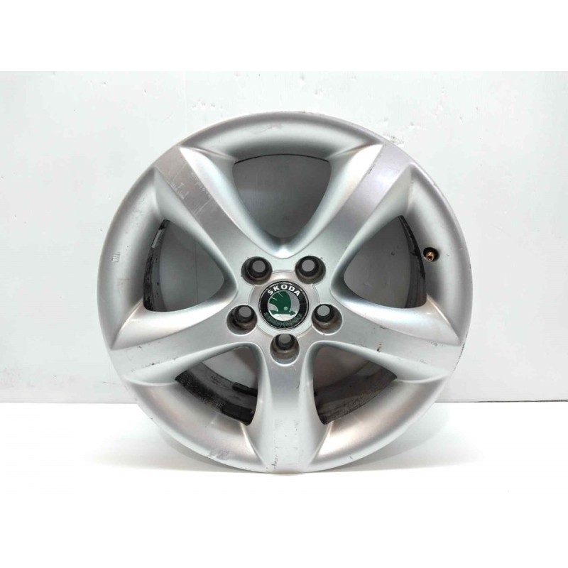 Recambio de llanta para skoda fabia combi (5j5) style referencia OEM IAM 5J0601025A  