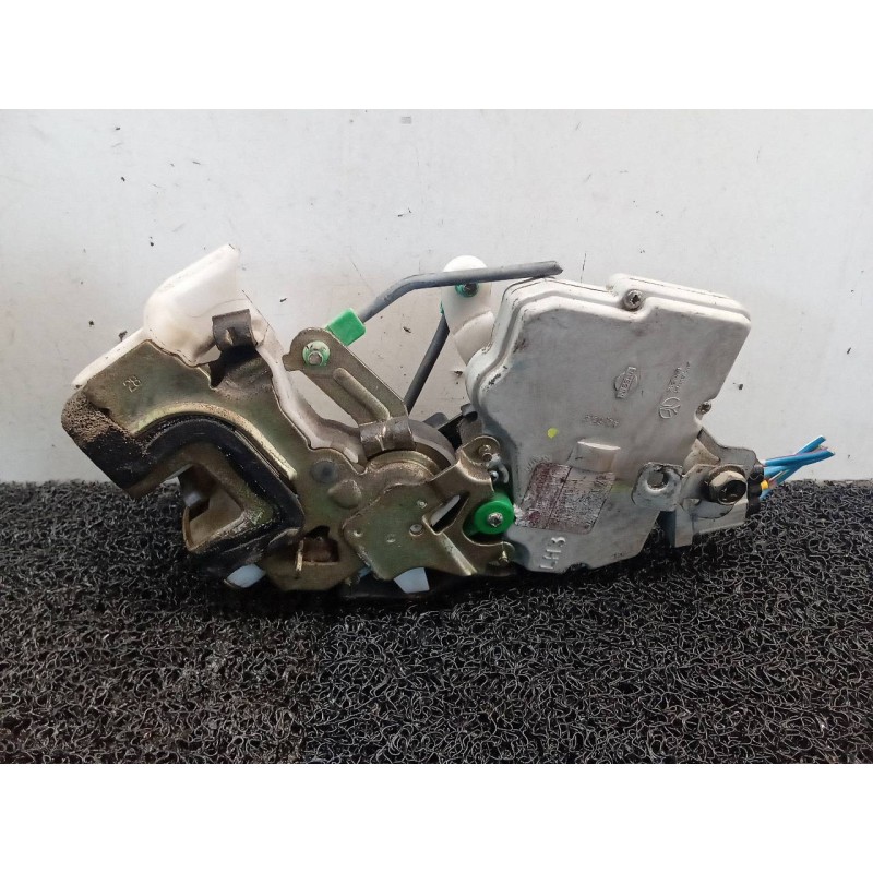 Recambio de cerradura puerta trasera izquierda para nissan patrol gr (y61) comfort referencia OEM IAM 2