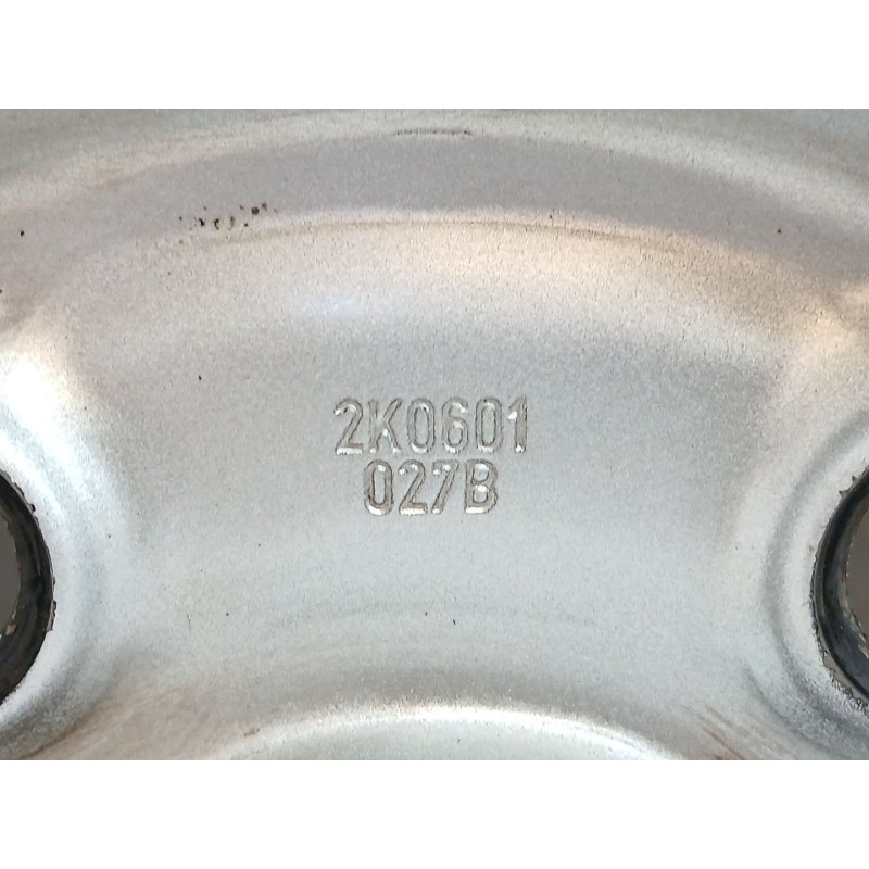 Recambio de llanta para volkswagen caddy iii furgoneta/monovolumen (2ka, 2kh, 2ca, 2ch) 1.6 tdi referencia OEM IAM 2K0601027B - Blanco 2