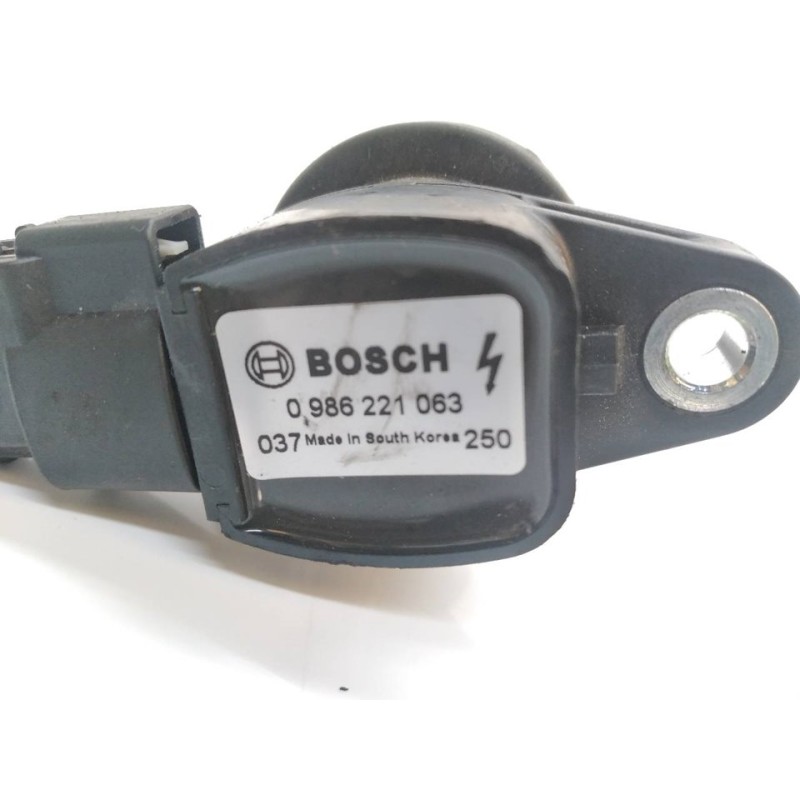 Recambio de bobina encendido para hyundai i30 comfort referencia OEM IAM 0986221063 273012B010 - Rojo 2