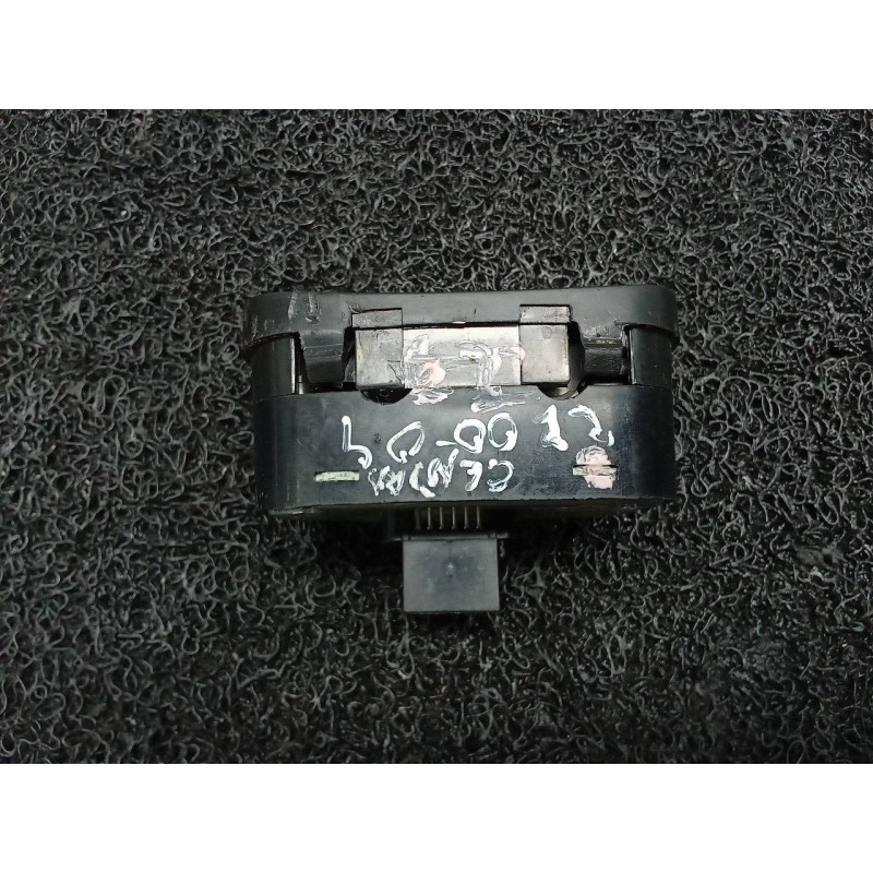 Recambio de mando elevalunas delantero izquierdo para tata indica 1.4 i referencia OEM IAM - Blanco 4