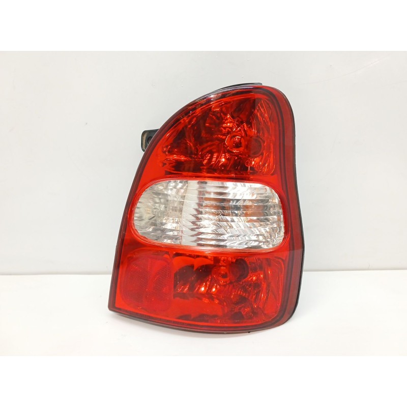 Recambio de piloto trasero derecho para kia carnival 2.9 turbodiesel cat referencia OEM IAM   