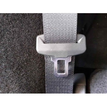 CINTURON SEGURIDAD TRASERO DERECHO 