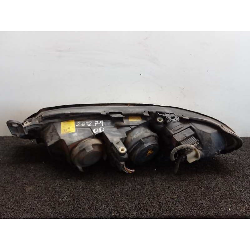 Recambio de faro derecho para opel vectra b berlina comfort referencia OEM IAM 0301179272 09152647 3